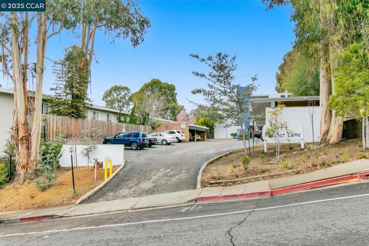 Property Photo: 944 Walpert St CA 94541