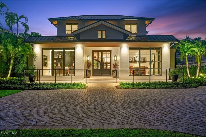 Property Photo:  349 2nd Avenue N  FL 34102 