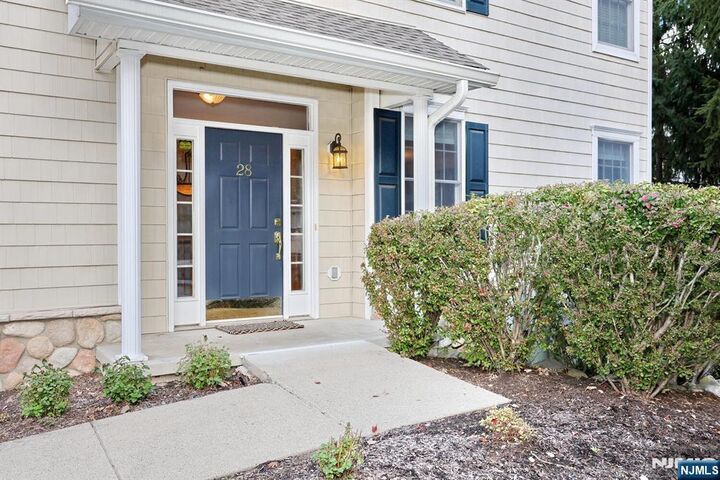 Property Photo:  28 Woods Edge Road  NJ 07675