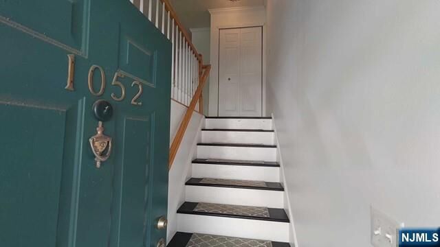 Property Photo: 1052 Chedworth Circle NJ 07430