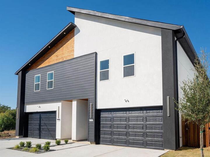 5849 Millar Drive  Dallas TX 75236 photo