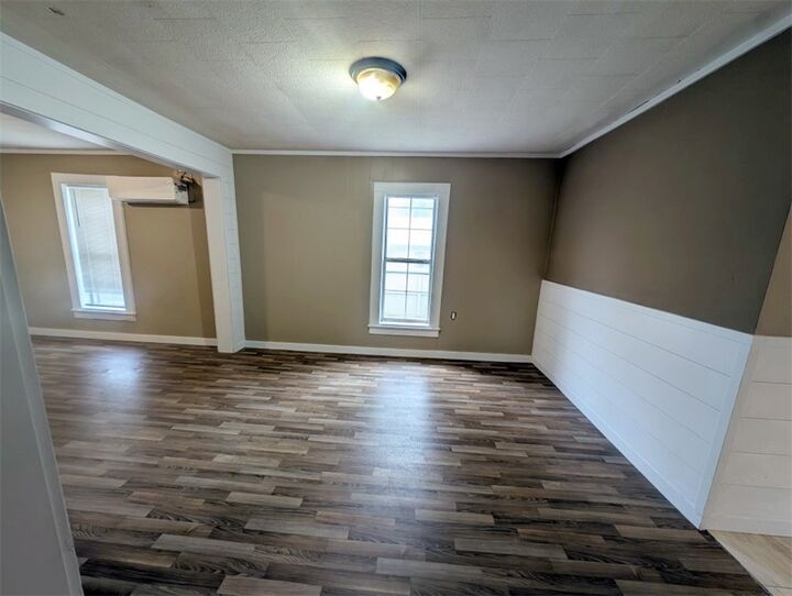 Property Photo: 304 Glines Court AR 72601