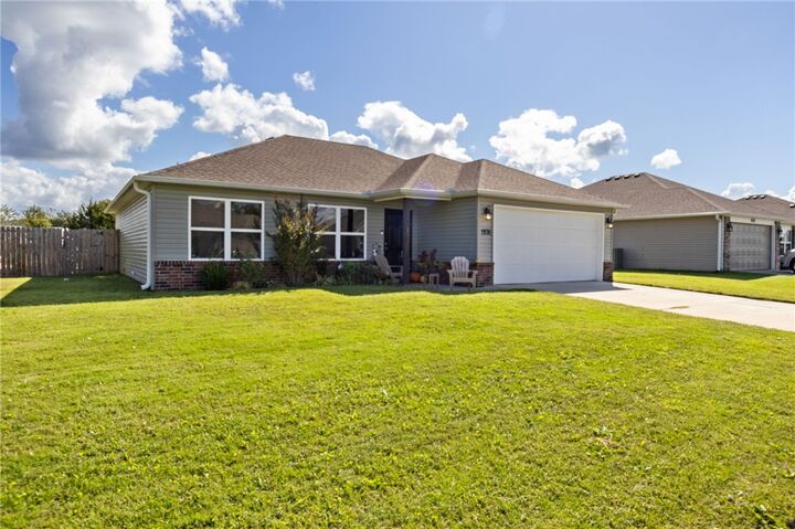 Property Photo:  1106 Jennifer Ann Lane  AR 72727 