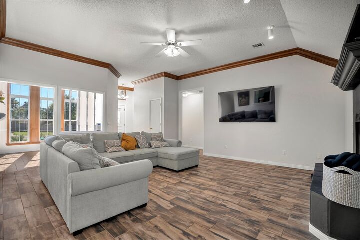 Property Photo: 2350 Brooks Circle AR 72751