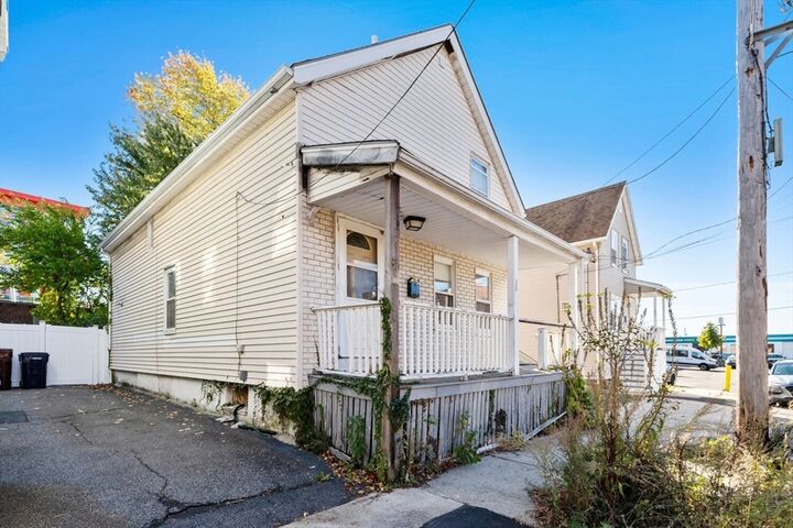 Property Photo:  20 Winter Street  MA 02149 