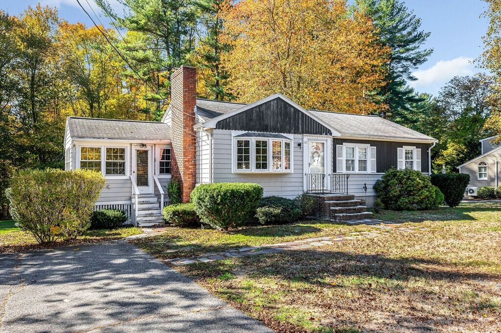 Property Photo:  142 Burlington Ave  MA 01887