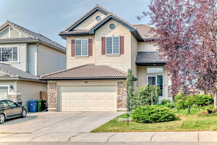 367 Hidden Creek Boulevard NW  Calgary AB T3K 6J1 photo