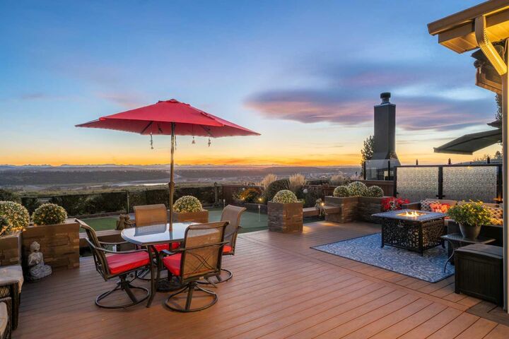 35 Cranarch Terrace SE  Calgary AB T3M 1Z1 photo