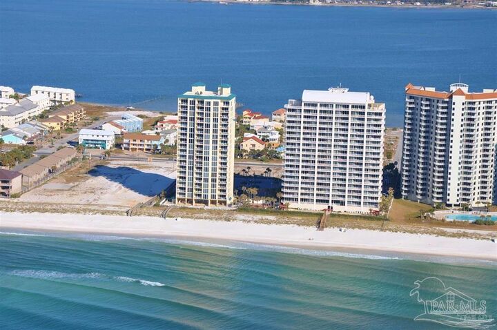 8477 Gulf Blvd 202  Navarre FL 32566 photo