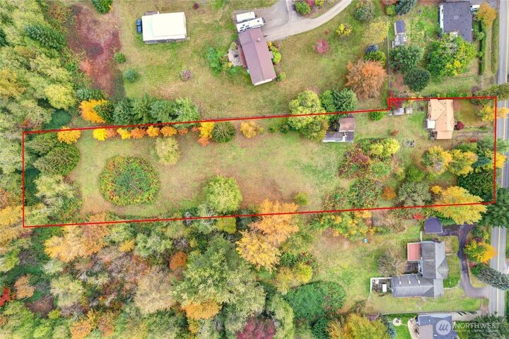 Property Photo:  7729  176th Street SE  WA 98296