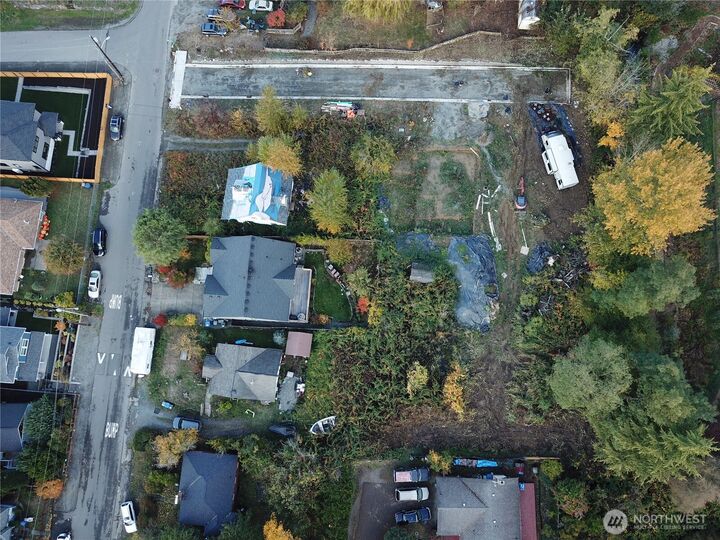 Property Photo:  916  Cedar Street  WA 98030