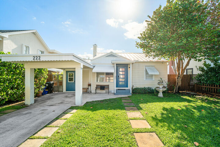 Property Photo:  222 S Lakeside Drive  FL 33460