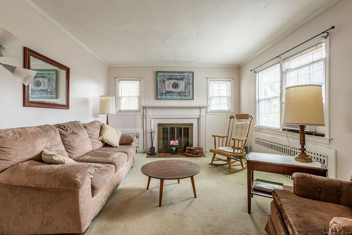 Property Photo:  9 Deepwood Drive  CT 06040