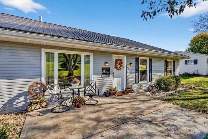 Property Photo:  824 Pennsylvania  OH 45692