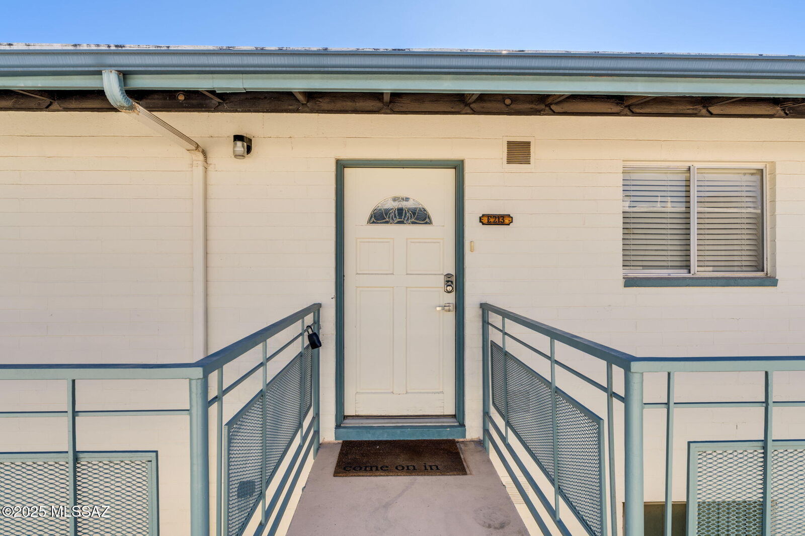 Property Photo:  1447 S Jones Boulevard E213  AZ 85713