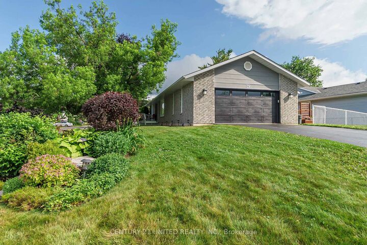 Photo de la propriété: 39 Cedartree Lane ON K0M 1A0