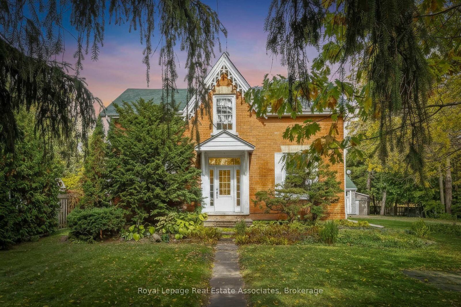 Property Photo:  85 And 0 Guelph Street  ON L7G 3Z9