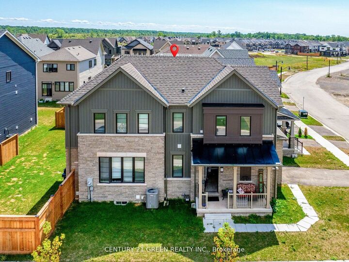 Property Photo:  414 Eastbridge Avenue  ON L3B 0M7