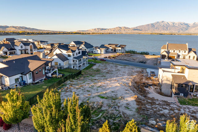 Property Photo:  1627 S Wiltshire Ln 103  UT 84045 