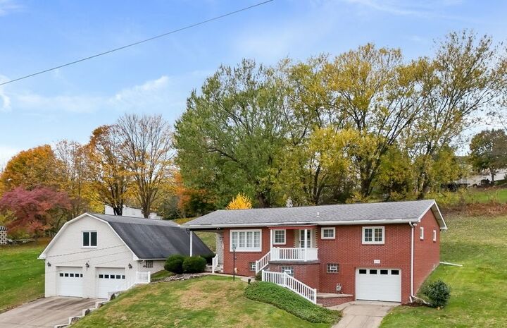 139 Muse Bishop Rd.  Cecil PA 15317 photo