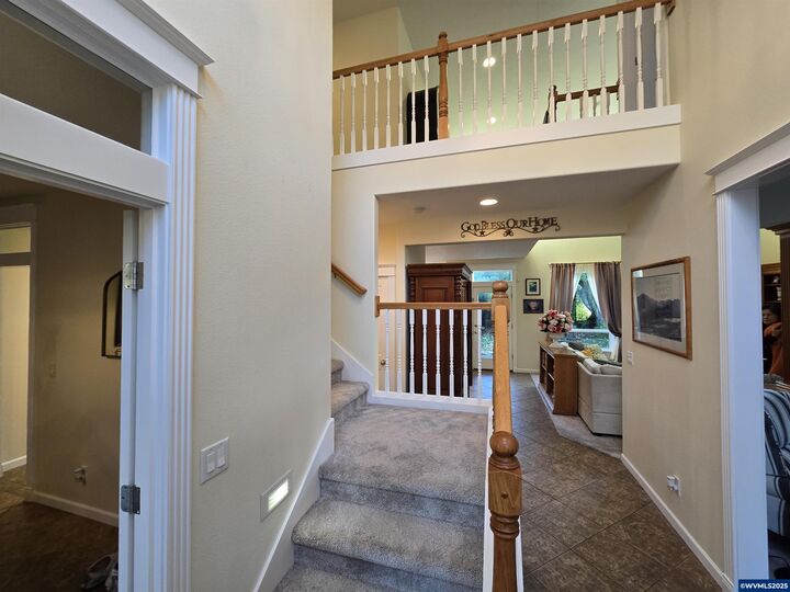 Property Photo:  2354 Bluebell Av SE  OR 97306 