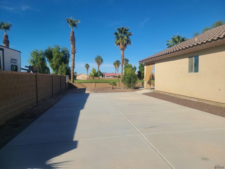 Property Photo: 28562 E Ligurta Ln AZ 85356