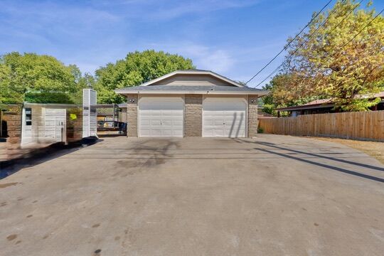 Property Photo: 1105 Quail Valley Drive TX 78626