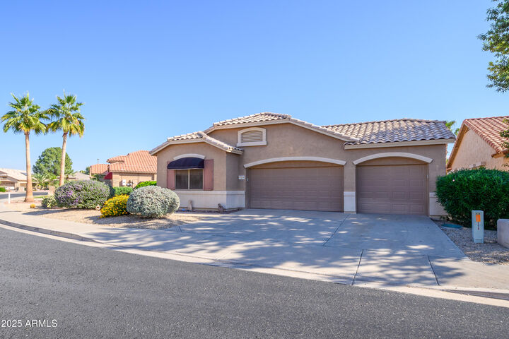 Property Photo: 17219 N Linkletter Lane AZ 85374