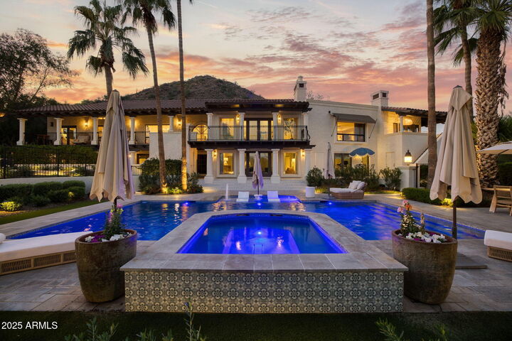 4801 E Moonlight Way  Paradise Valley AZ 85253 photo