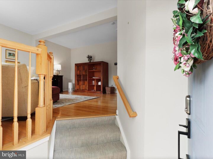 Property Photo:  7755 Effingham Square  VA 22315 