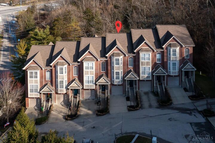 Property Photo:  5308 Reserve Circle  OH 45230