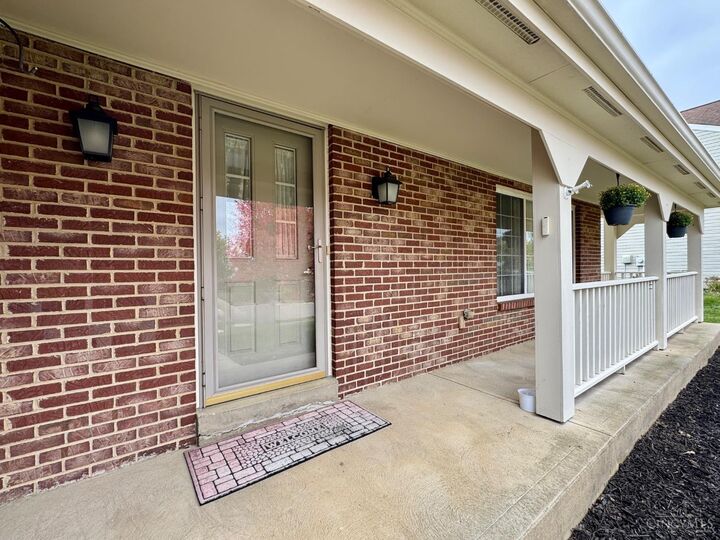 Property Photo:  4233 N Haven Drive  OH 45040