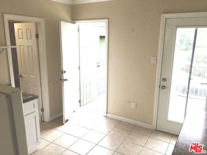 Property Photo:  1516 Talmadge St  CA 90027 
