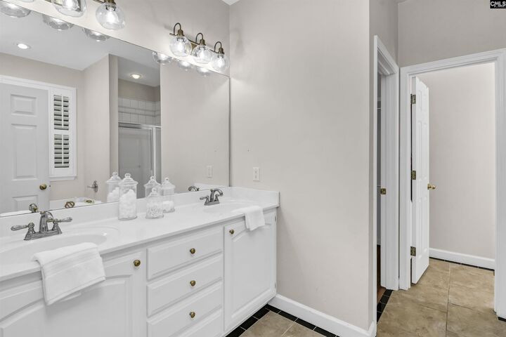 Property Photo:  100 Hollenbeck  SC 29063