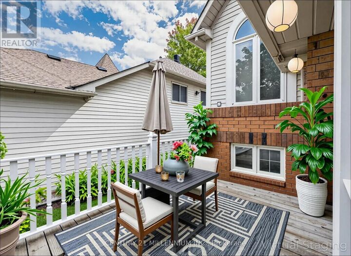 Property Photo: 425 Elmwood Court ON L1G 7X8