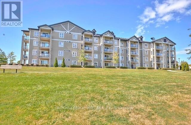 Photo de la propriété:  330 Prince Charles Drive South 1417  ON L3C 7B3 