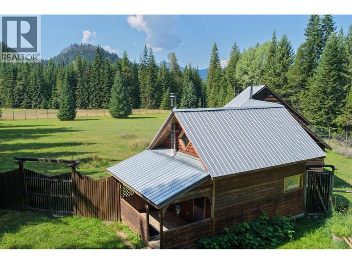 Property Photo: 152 Talbot Road BC V0G 1Z0