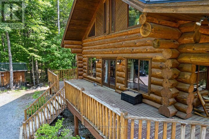 Property Photo:  540 Ski Hill Road  ON K0A 2X0