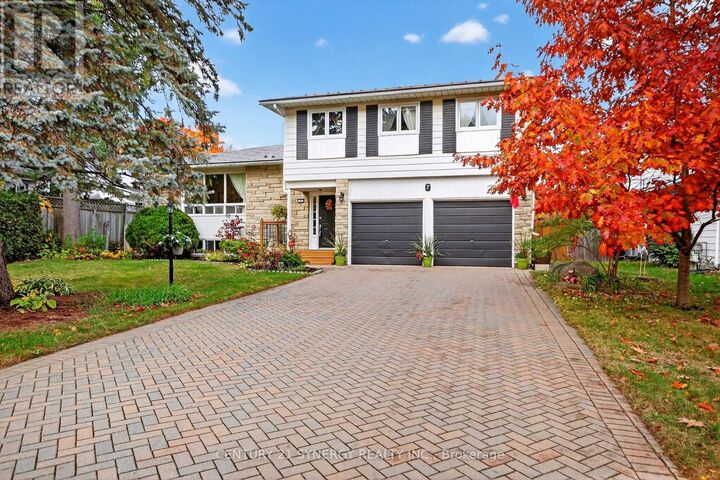 Photo de la propriété:  7 St Remy Drive  ON K2J 1A5