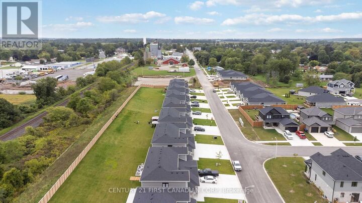 Property Photo:  450 Main Street  ON N0N 1T0