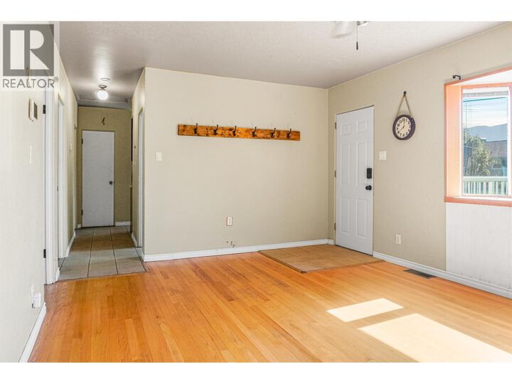 Property Photo:  21 White Street  BC V8C 1H9