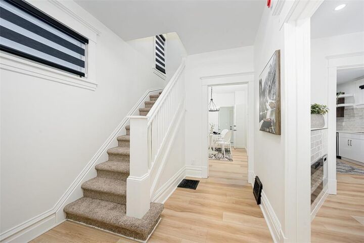 Property Photo:  535 Camden Place  MB R3G 2V8