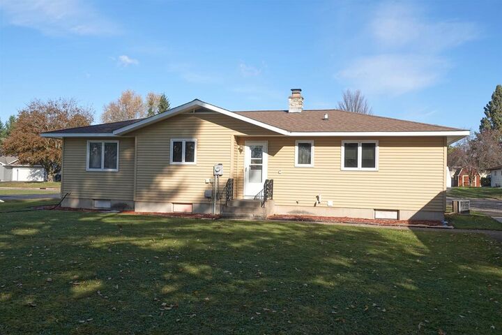 Property Photo:  556 Grahl Street  WI 54451