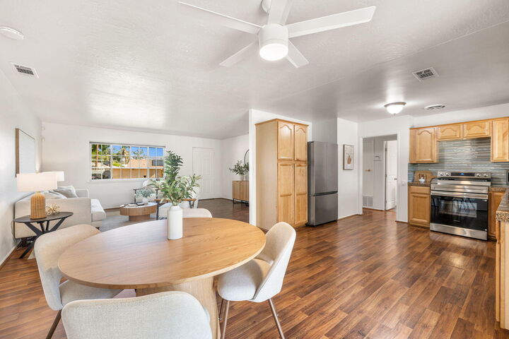 Property Photo:  42245 Kansas Street  CA 92211 