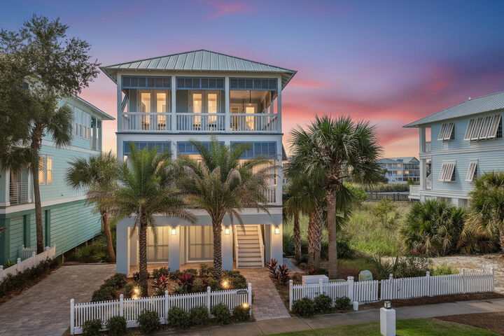 Property Photo:  3608 Rosalie Drive  FL 32541