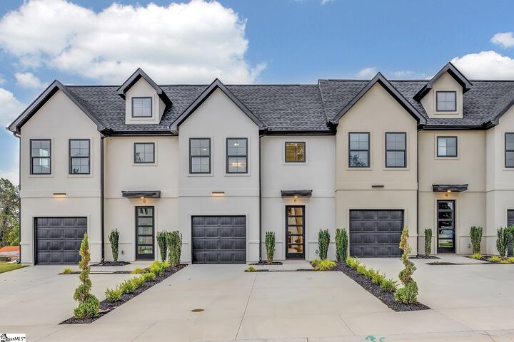 6 Taverly Drive  Greenville SC 29605 photo