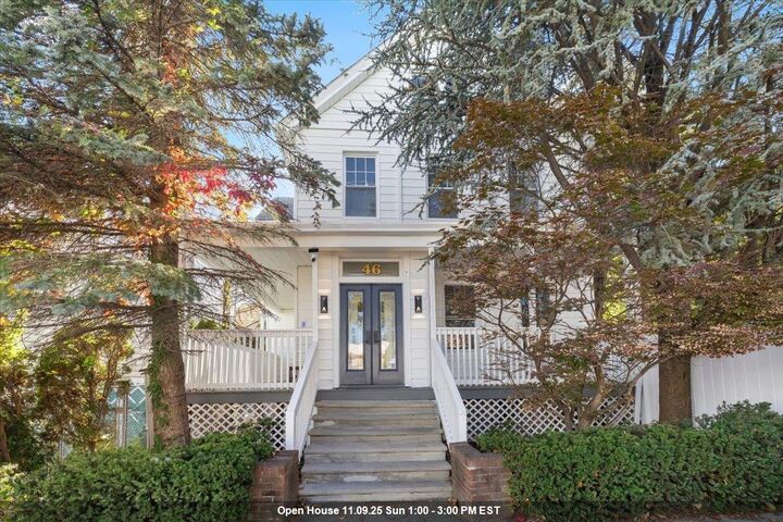 46 Garden Pl  Edgewater NJ 07020-1102 photo