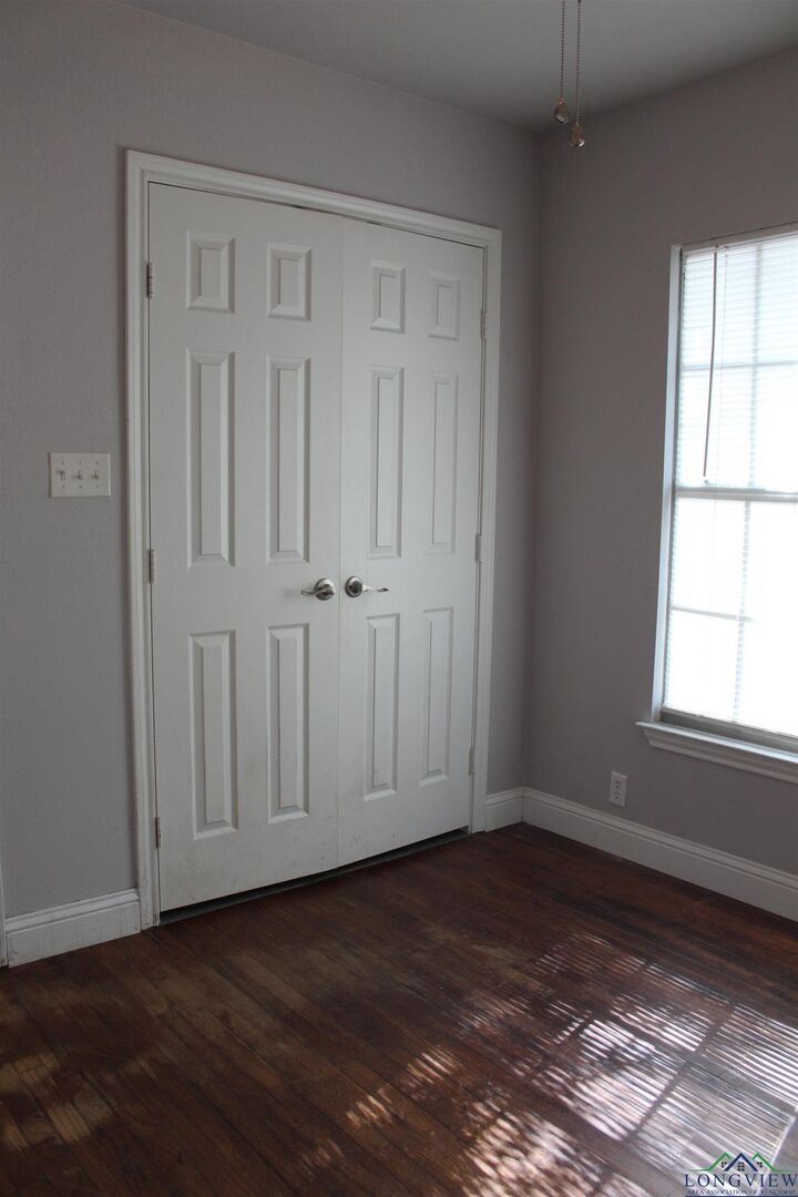 Property Photo: 209 Polk St. TX 75644