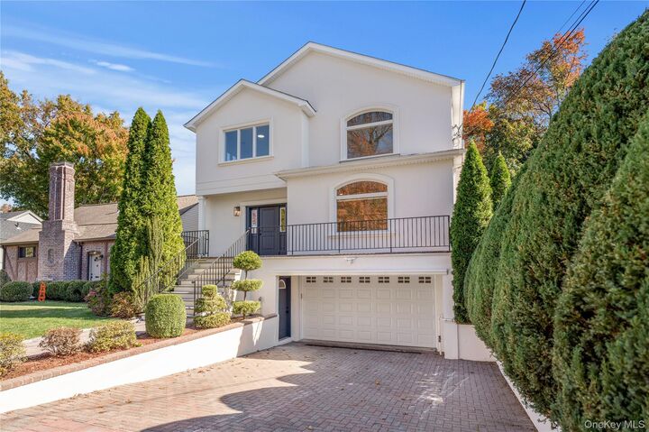 Property Photo:  35 Columbia Place  NY 10552 