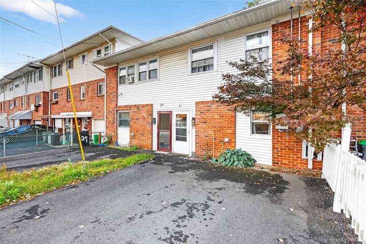 Property Photo:  31 Farley Drive  NY 10993